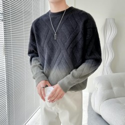 Thick and warm sweater for men
