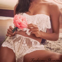 Fashione Shanone - Lace bustier and short set