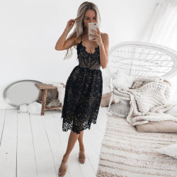 Fashione Shanone - Mid length lace dress