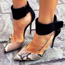 Fashione Shanone - Snake pumps with ankle straps