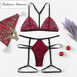 Fashione Shanone - Thong with suspender and bra set