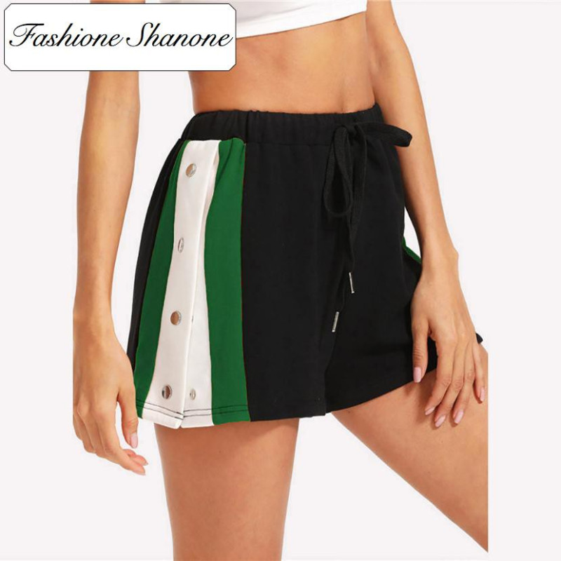 Fashione Shanone - Short sportswear avec boutons
