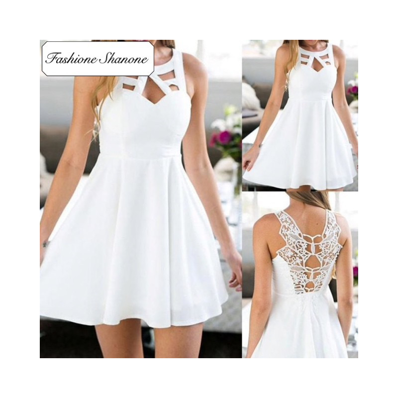 Fashione Shanone - White dress with lace back