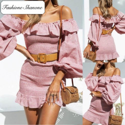 Fashione Shanone - Pink dress with Bardot neckline