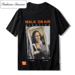 Fashione Shanone - Mona Lisa is smoking T-shirt