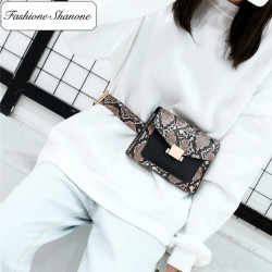 Fashione Shanone - Convertible crossbody or belt bag