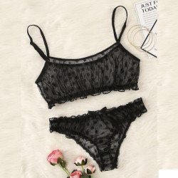 Fashione Shanone | Polka dot bra and thong set
