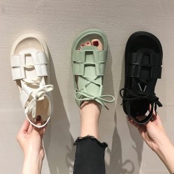 Fashione Shanone | Flat sandals with straps