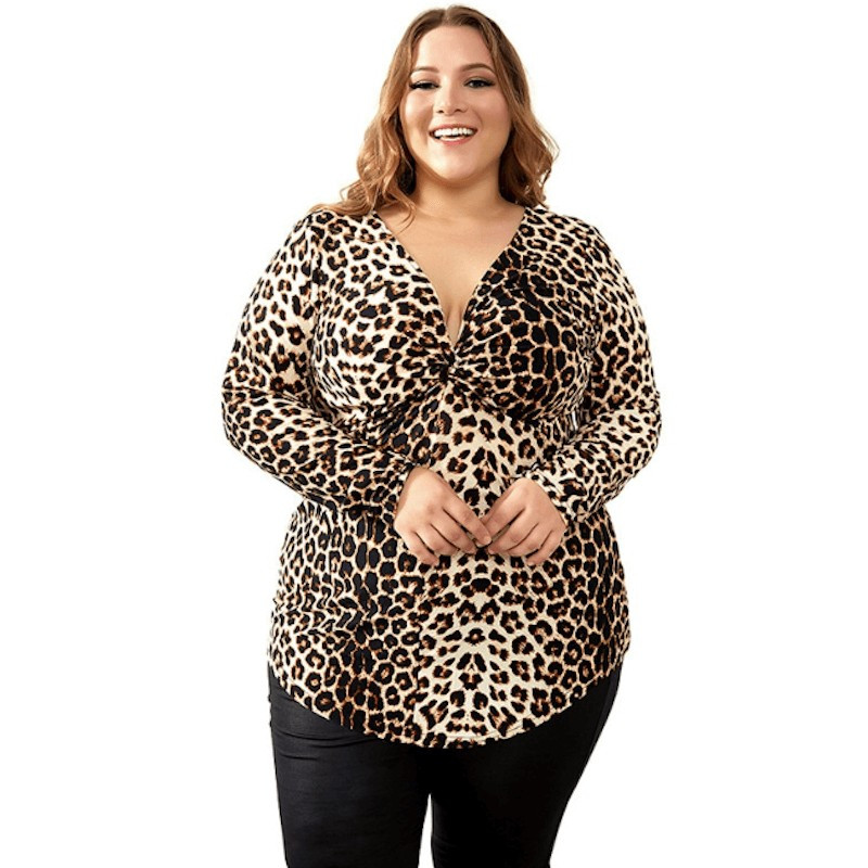 Plus size leopard T-shirt