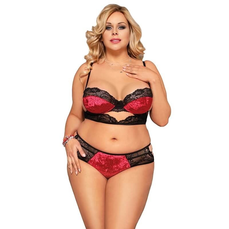 Plus size red and black lingerie set