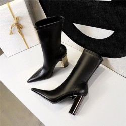 Pointed leather ankle boots