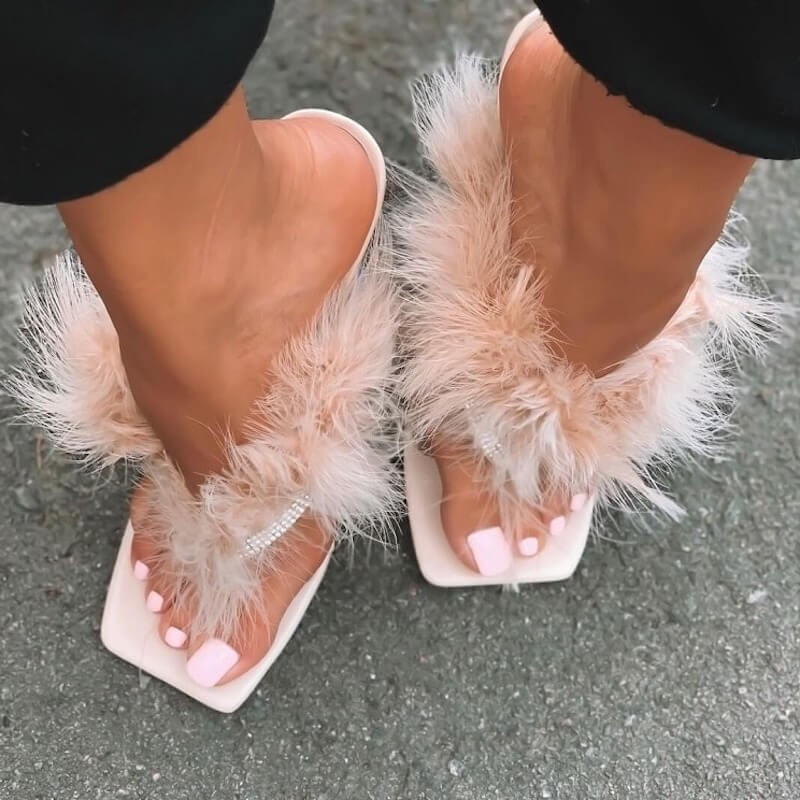 Fur heeled flip flops
