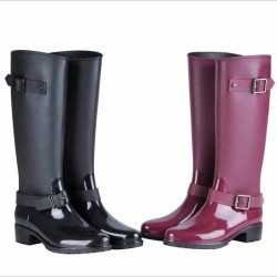Patent and matte rain boots