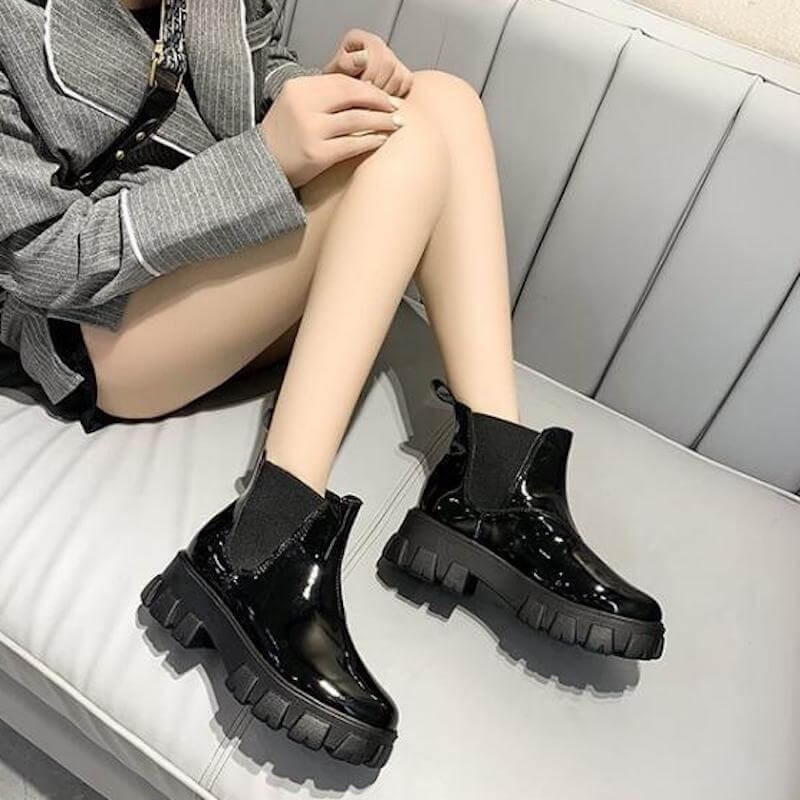 Patent Chelsea ankle boots with thick soles