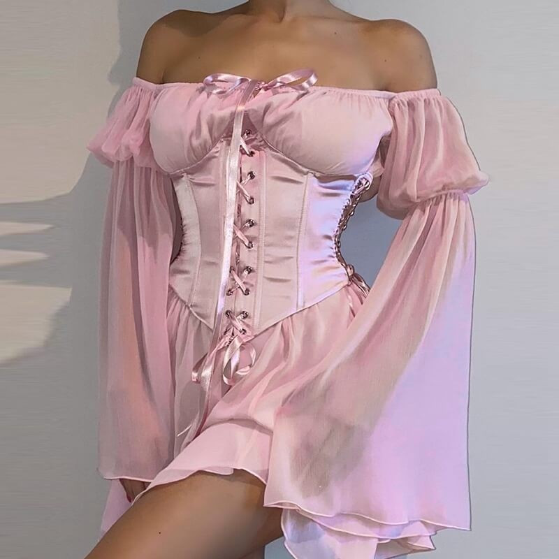 Robe rose à volant avec corset