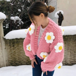 Cardigan with 3D daisies