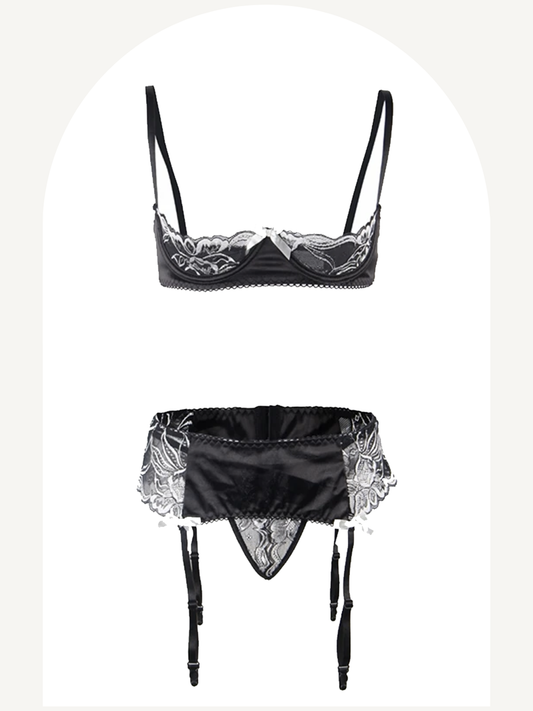 Lace and satin lingerie set with garter blet